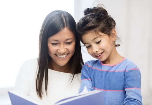 SACPIE Photo - Mom and daughter reading